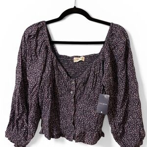 NEW NWT Lucky Brand Navy & Red Floral Smocked Peplum Top Size M